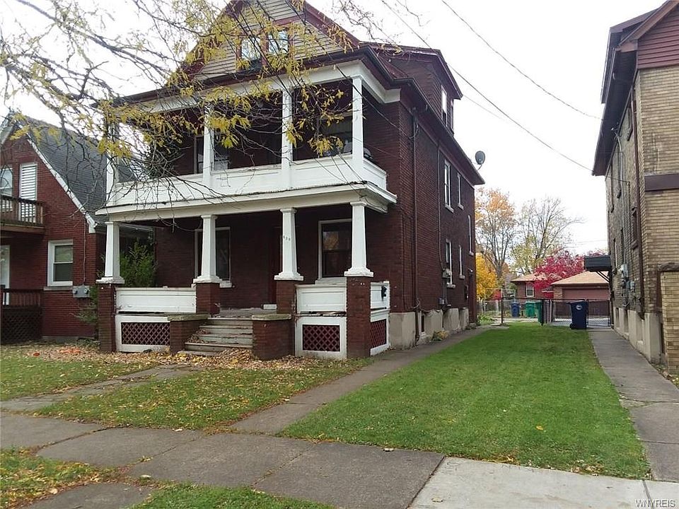 2nd image of 430 23rd St