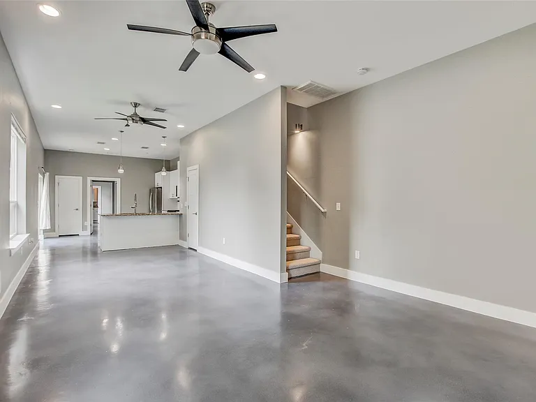 5109 Lott Ave #A — Photo 4