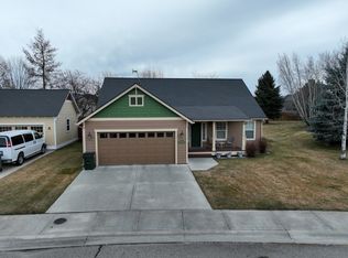 101 Sage Ln, Hamilton, MT 59840