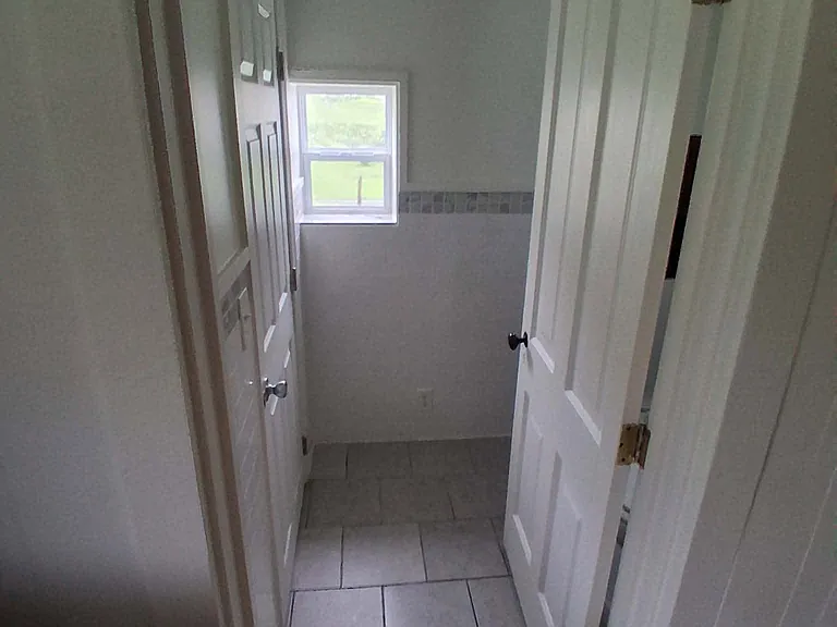 903 Harding Ave #B — Photo 13