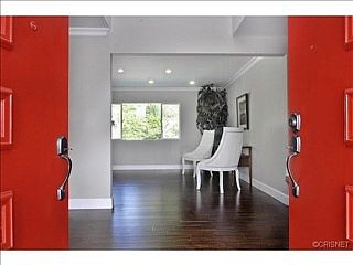 3rd image of 5495 Katherine Ave