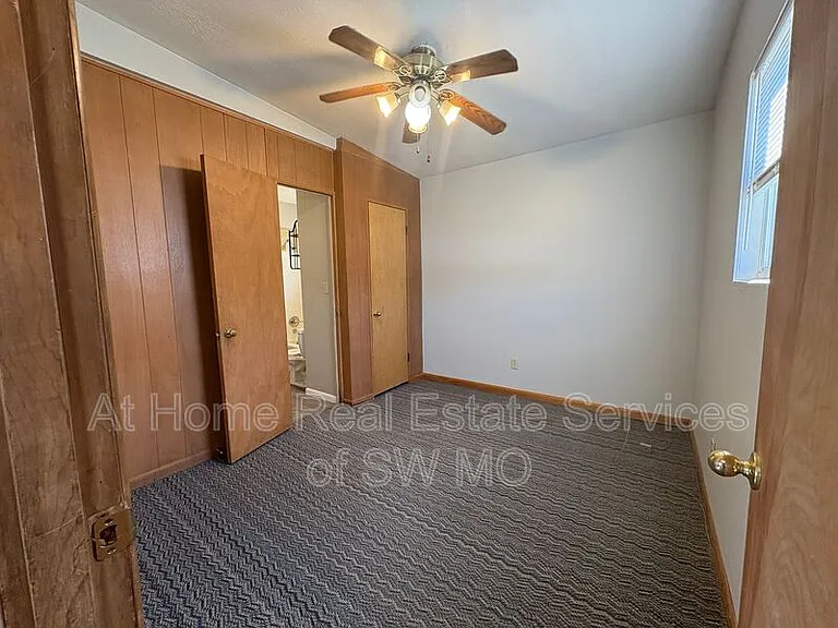 1826 S Sieger Dr — Photo 6