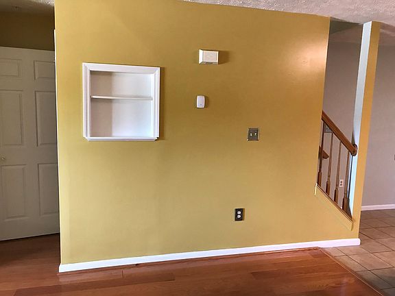4th image of 45537 Knockeyon Ln