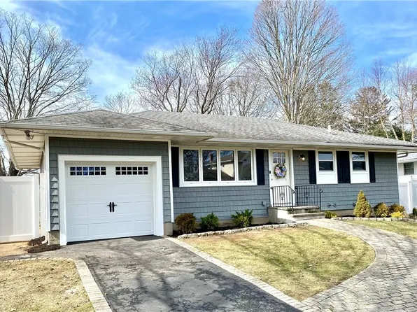 40 Keswick Drive, East Islip, NY 11730