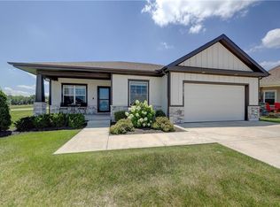15761 Sheridan Pl, Basehor, KS 66007