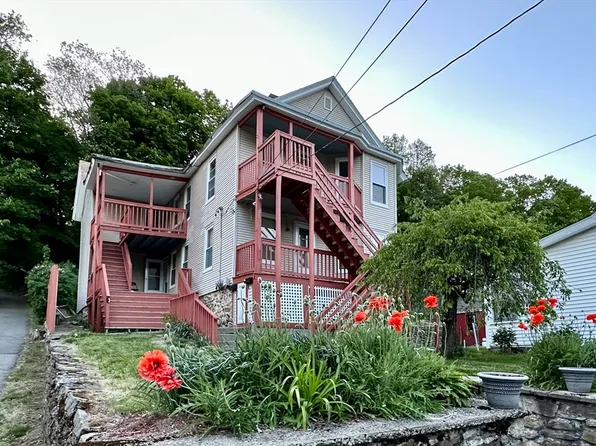 29 Fiske St, Southbridge, MA 01550