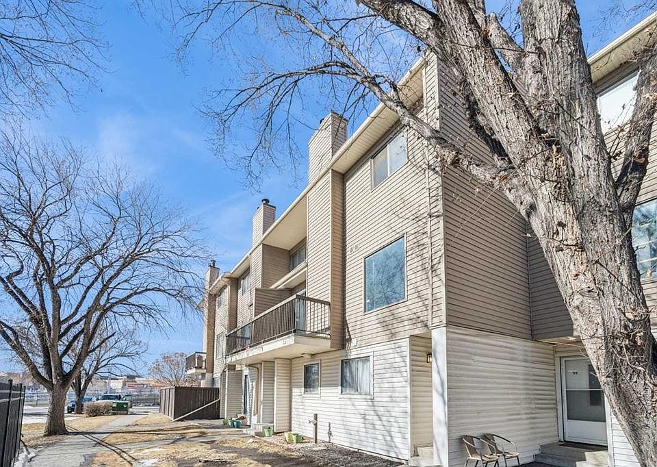 1st image of 2519 S 38th St NE #98
