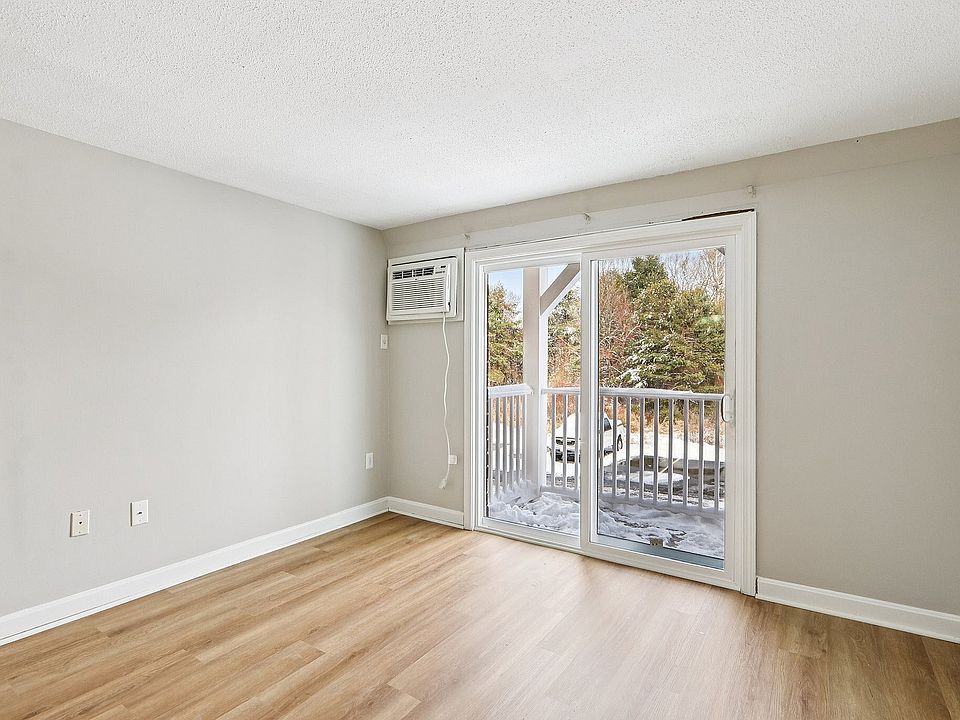 5-web-or-mls-135 Elm St 57-S0412-005