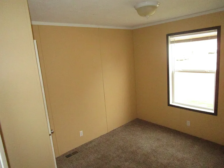 Pavilion Estates — Photo 15