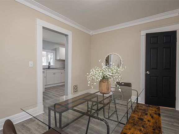 5th image of 92 Sawyer St