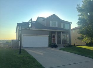 4664 N 163rd St, Omaha, NE 68116