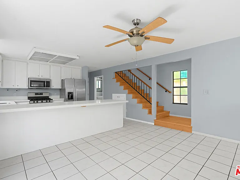 3113 Thatcher Ave — Photo 12