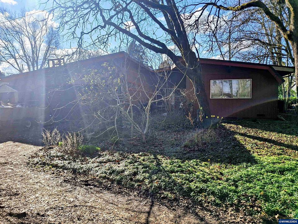 1st image of 4261 Gardner Rd SE
