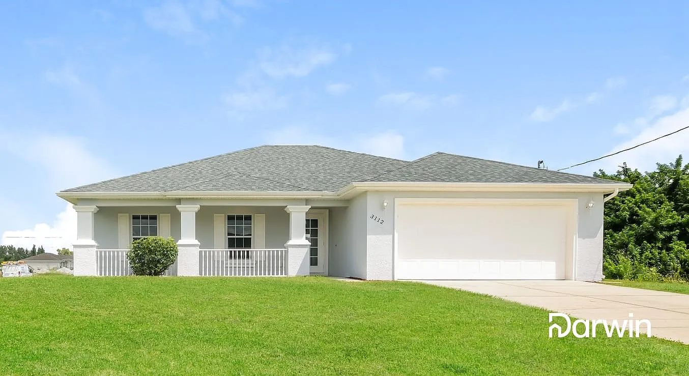 3 bed, 2.0 bath, 1458 sqft, $2,070 — Photo 1