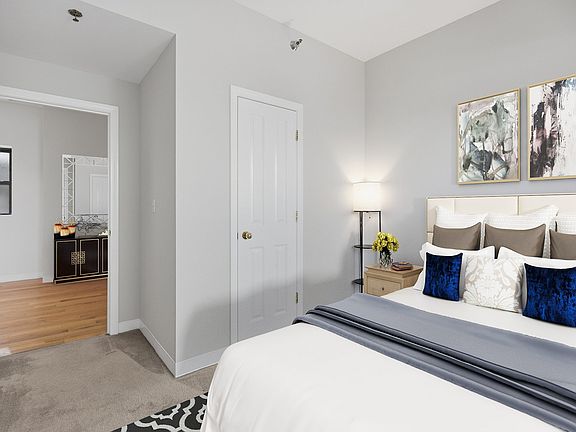5th image of 636-638 Beacon St #601