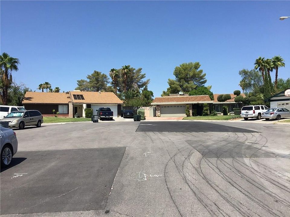2nd image of 3949 Briarcrest Ct