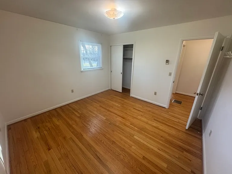 1611 Kennedy Ave — Photo 16