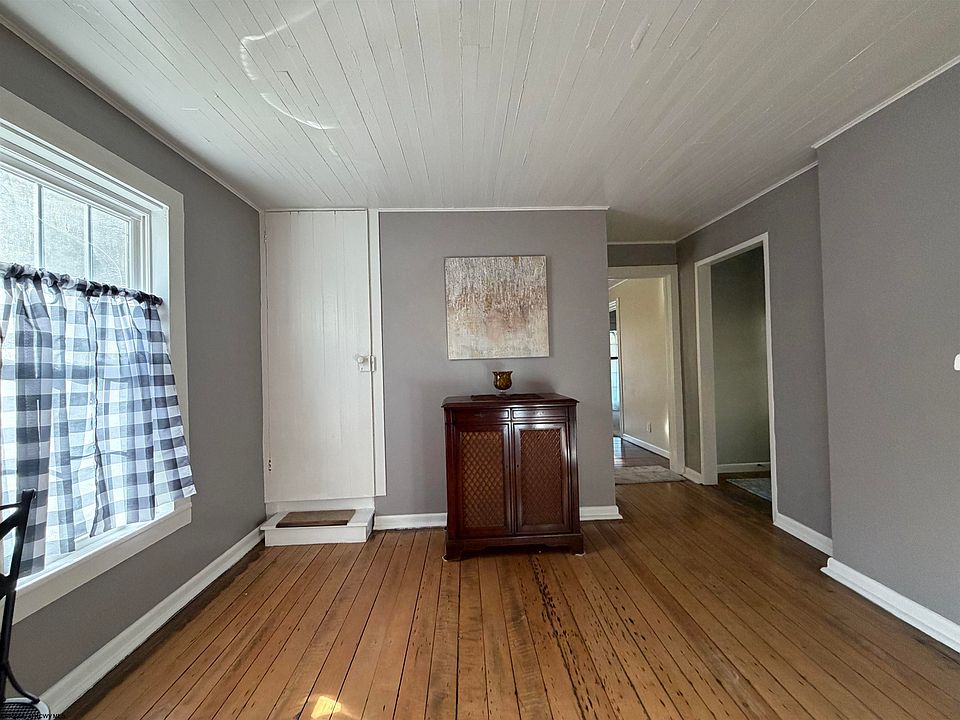 4th image of 2494 Seng Run Rd