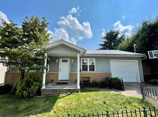 15 Orchard Ln, Wheeling, WV 26003