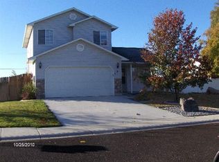 7 Saffron Dr, Nampa, ID 83687