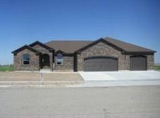 5299 Shadow Creek Dr, Idaho Falls, ID 83401