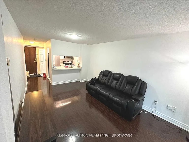 1 Pemberton Ave #601 — Photo 7