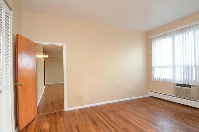 9009 Golf Rd #DES — Photo 16