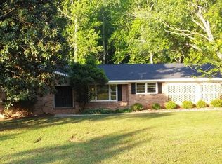 1362 Virginia Ln, Hull, GA 30646