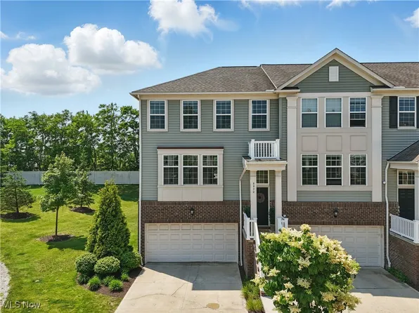 6630 Park Pointe Ct, Cleveland, OH 44124