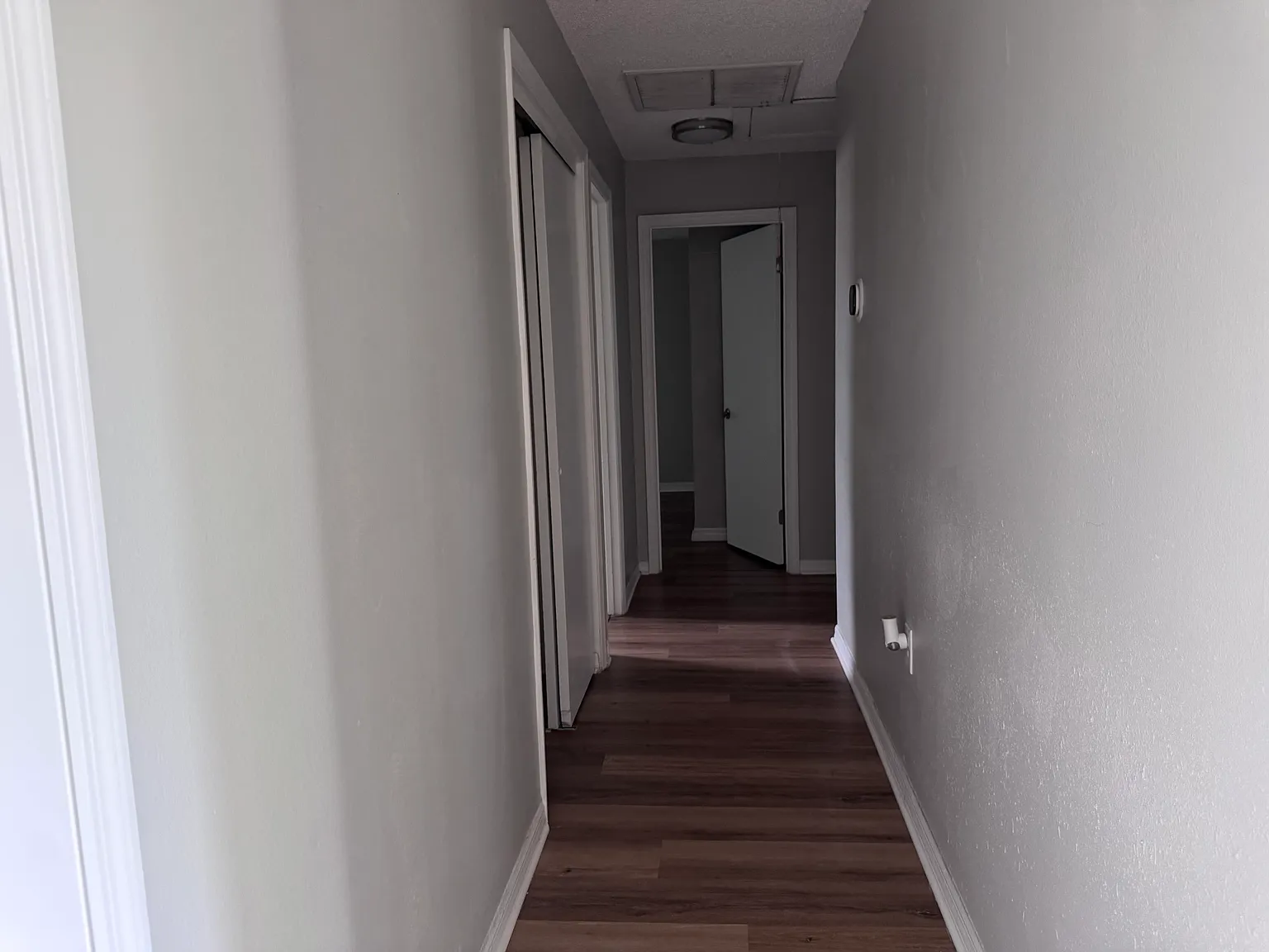 4 bed, 1836 sqft, $2,400 — Photo 3