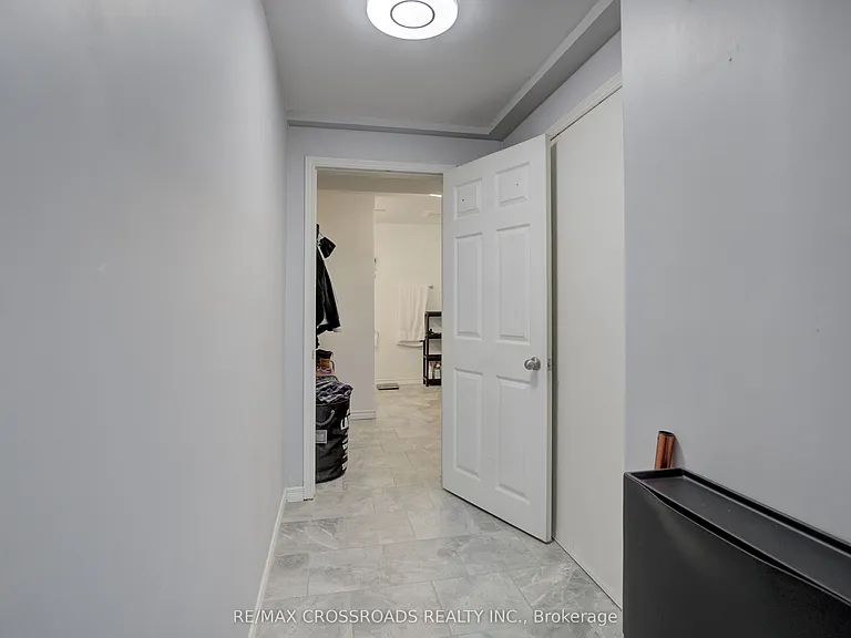 2 Viceregal Ct #BASEMENT — Photo 16
