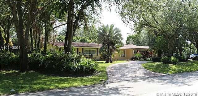 2nd image of 9040 SW 96th St