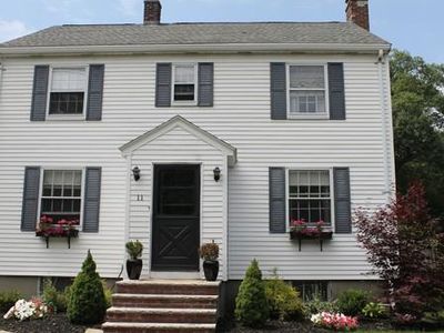 11 Farm St, Wakefield, MA, 01880