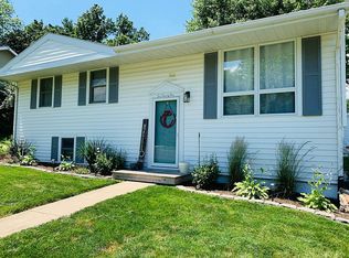 621 N Sunflower St, Vandalia, IL 62471