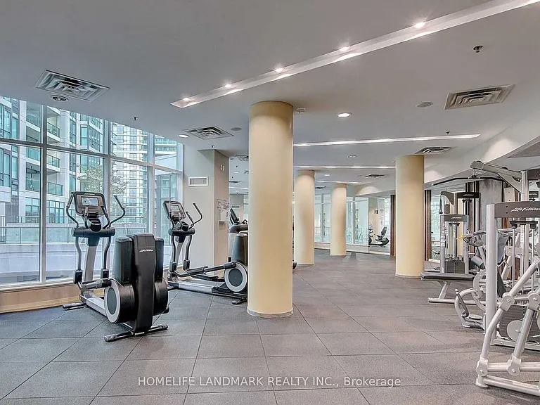 33 Bay St #4805 — Photo 33