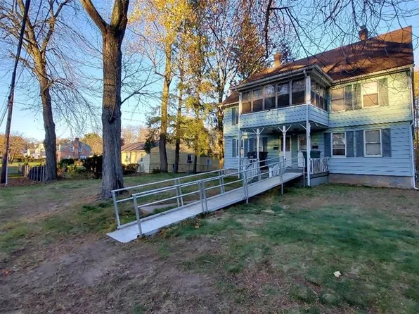 6 Greenwood Avenue, Bloomfield, CT 06002