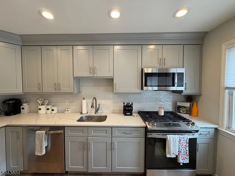 63 Roseland Ave #41 — Photo 9
