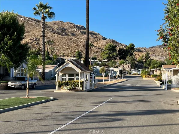 32600 Highway 74 Unit 122, Hemet, CA 92545