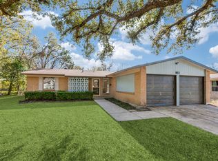 911 Wateka Way, Richardson, TX 75080