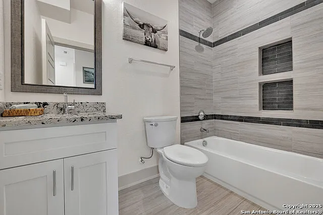5150 Kelwood St #103 — Photo 11