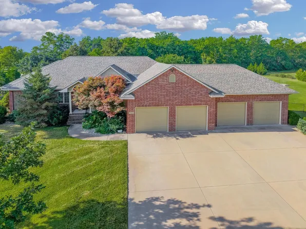 501 W Catalpa Ct, Belle Plaine, KS 67013