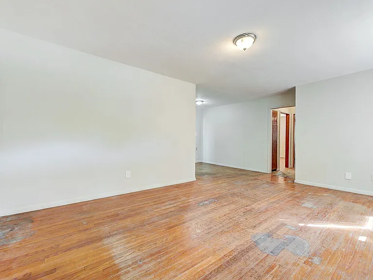 3813 SE 25th St — Photo 9