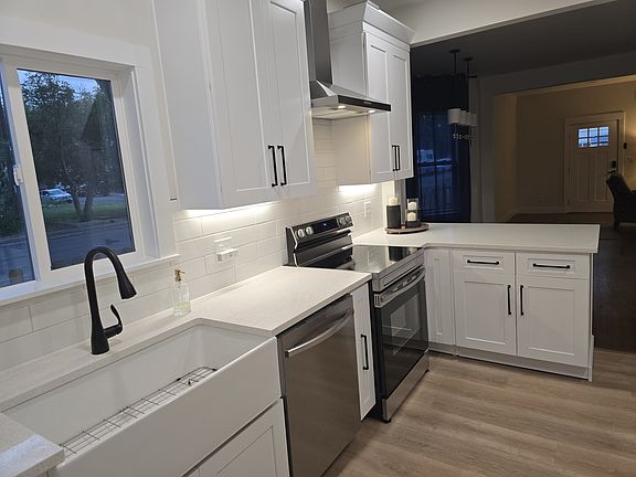 Main kitchen looking East