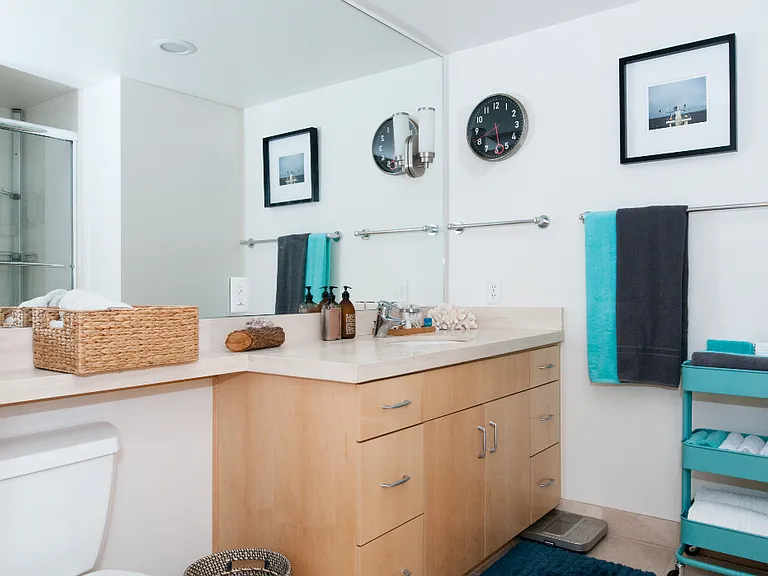 750 Van Ness Ave #905 — Photo 10