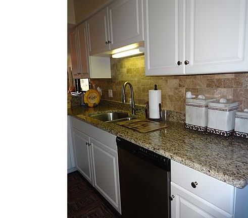 4th image of 9680 Rosewood Pointe Ter Suite 104