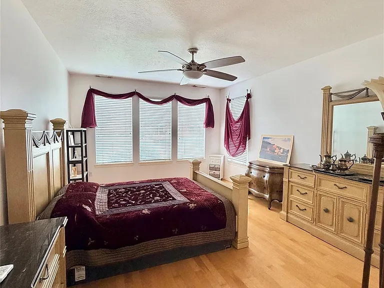 12022 Miramar Shores Dr — Photo 7