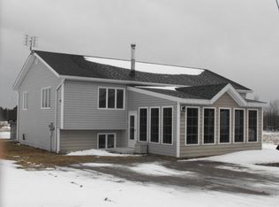 23 Thibault Pkwy, Burke, NY 12917