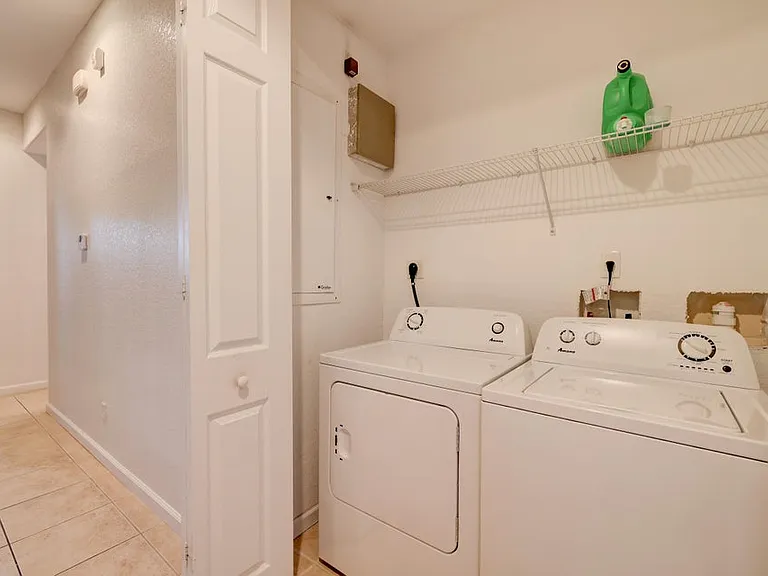 10560 SW Stephanie Way #1102 — Photo 12
