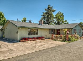2781 E McAndrews Rd, Medford, OR 97504