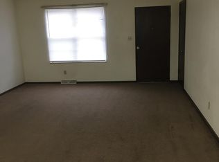 24 S Indiana Ave, Belleville, IL 62221